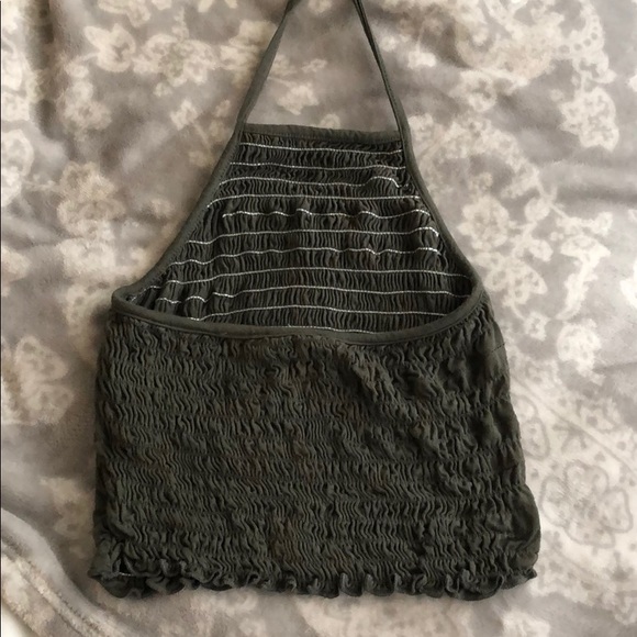 TILLYS CROP TOP - Picture 3 of 4